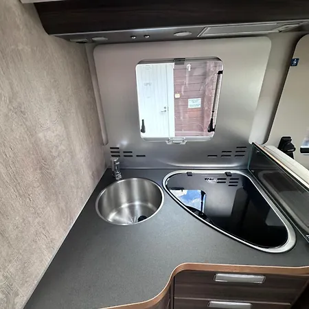 Arctic Shaman Adventures -jurtta