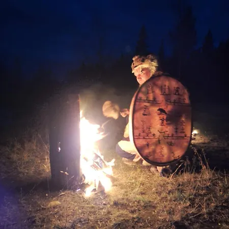 Arctic Shaman Adventures -jurtta *