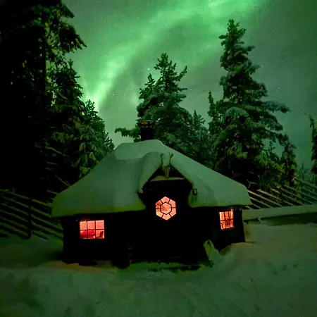 Locanda Arctic Shaman Adventures -jurtta Köngäs