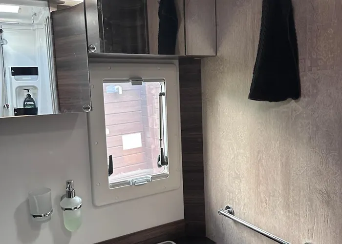 Arctic Shaman Adventures -jurtta